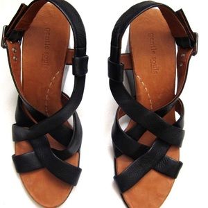 ⭐️Gentle Souls by Kenneth Cole⭐️ wedge sandals